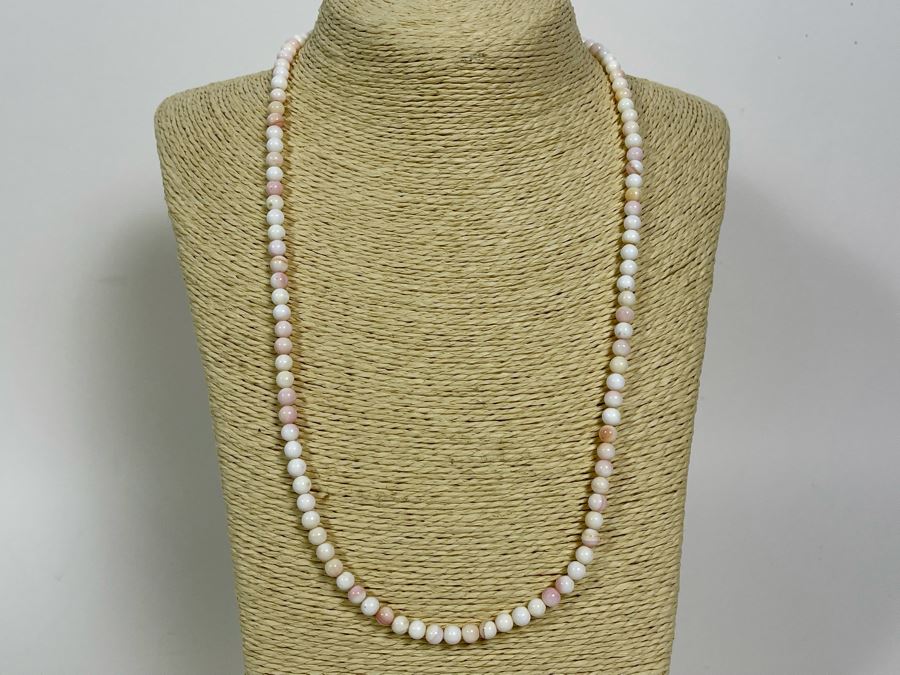Coral Bead Necklace [Photo 2]