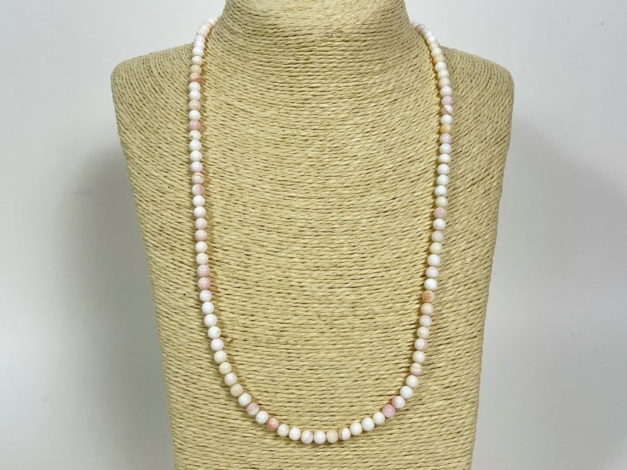 Coral Bead Necklace [Photo 1]