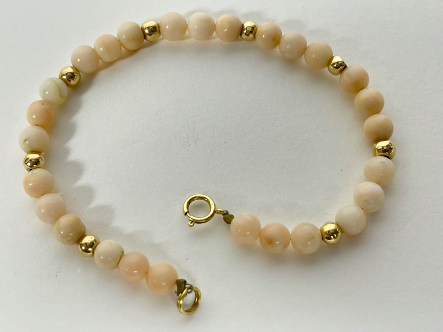 7' Coral Bracelet With 14K Gold Clasp And 14K Gold Beads 5mm Coral Beads [Photo 1]