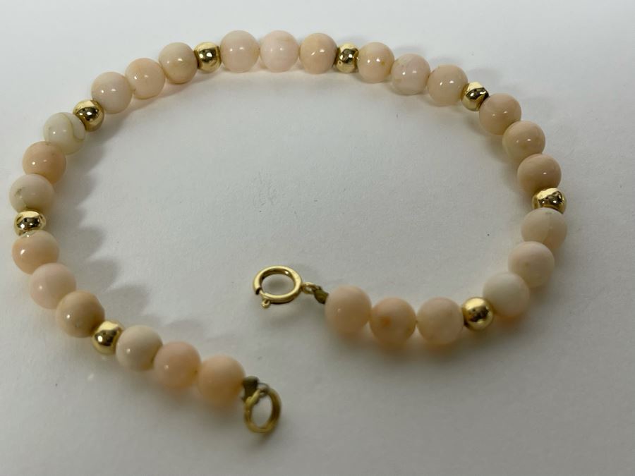 7' Coral Bracelet With 14K Gold Clasp And 14K Gold Beads 5mm Coral Beads [Photo 5]