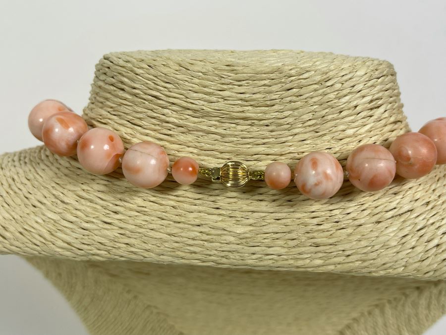 Large Pacific Angel Skin Coral Beaded 15.5' Necklace With 14K Gold Clasp And 14K Gold Beads 12.5mm Coral Beads [Photo 5]