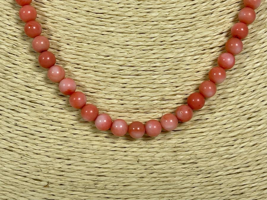 Enhanced Angel Skin Coral 18' Beaded Necklace 7.2mm [Photo 4]