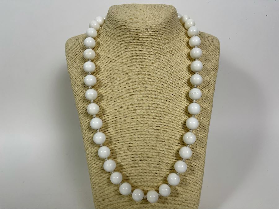 White Coral Beaded Necklace 14mm Deep Water 25' From Philippines / Taiwan [Photo 3]