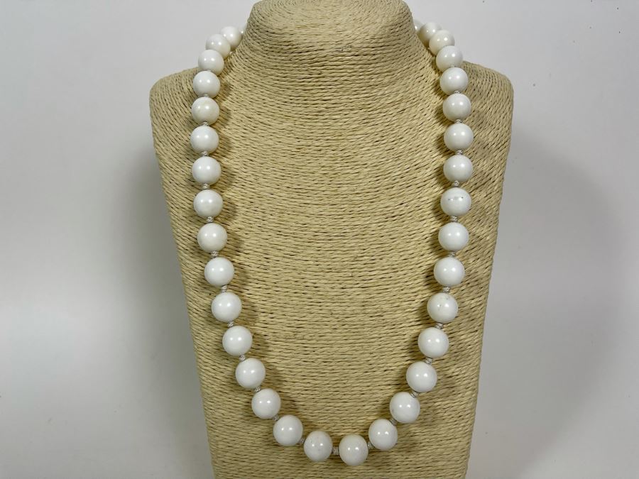 White Coral Beaded Necklace 14mm Deep Water 25' From Philippines / Taiwan [Photo 2]