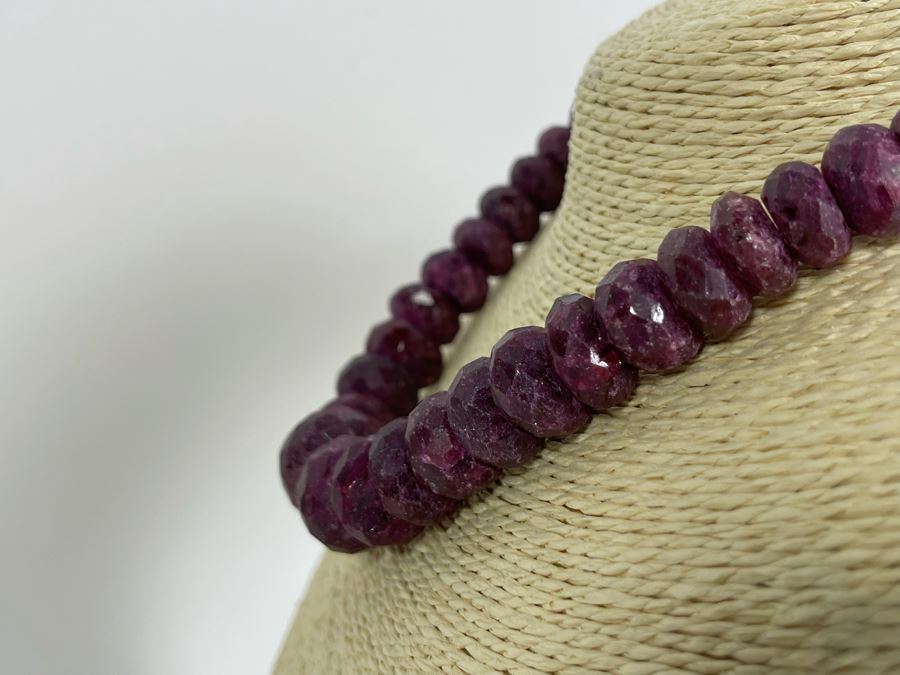 Faceted Ruby Choker 17' Necklace With Sterling Silver Clasp 11mm-22mm [Photo 4]