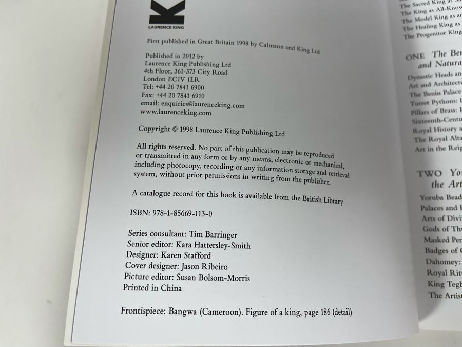 Royal Arts Of Africa The Majesty Of Form Book By Suzanne Preston Blier [Photo 3]