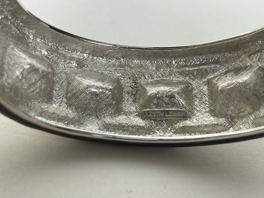 Judith Leiber Swarovski Crystal Cuff Bracelet 2.5W [Photo 8]