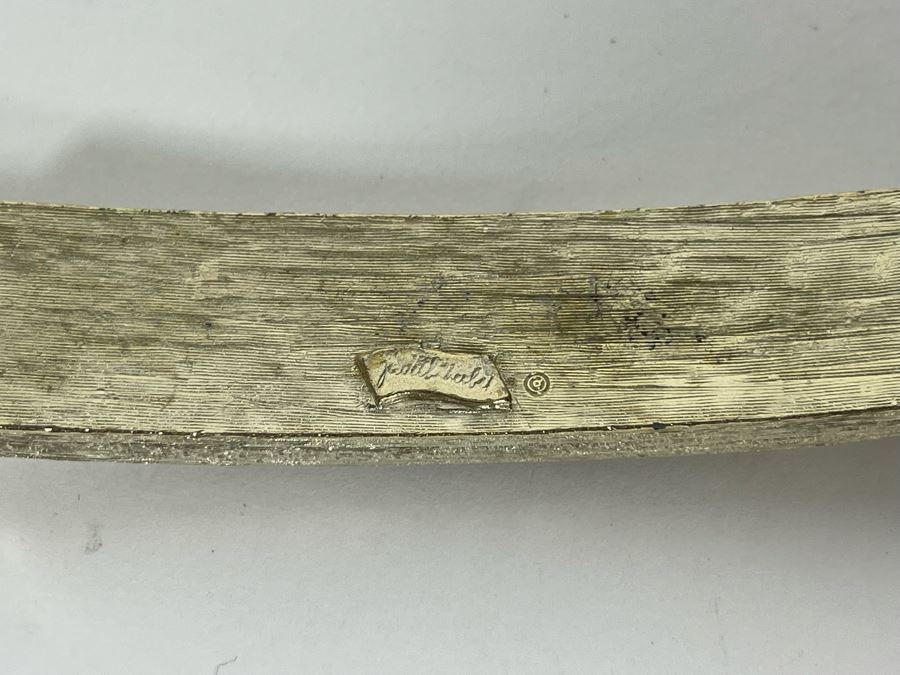 Judith Leiber Swarovski Statement Necklace [Photo 8]