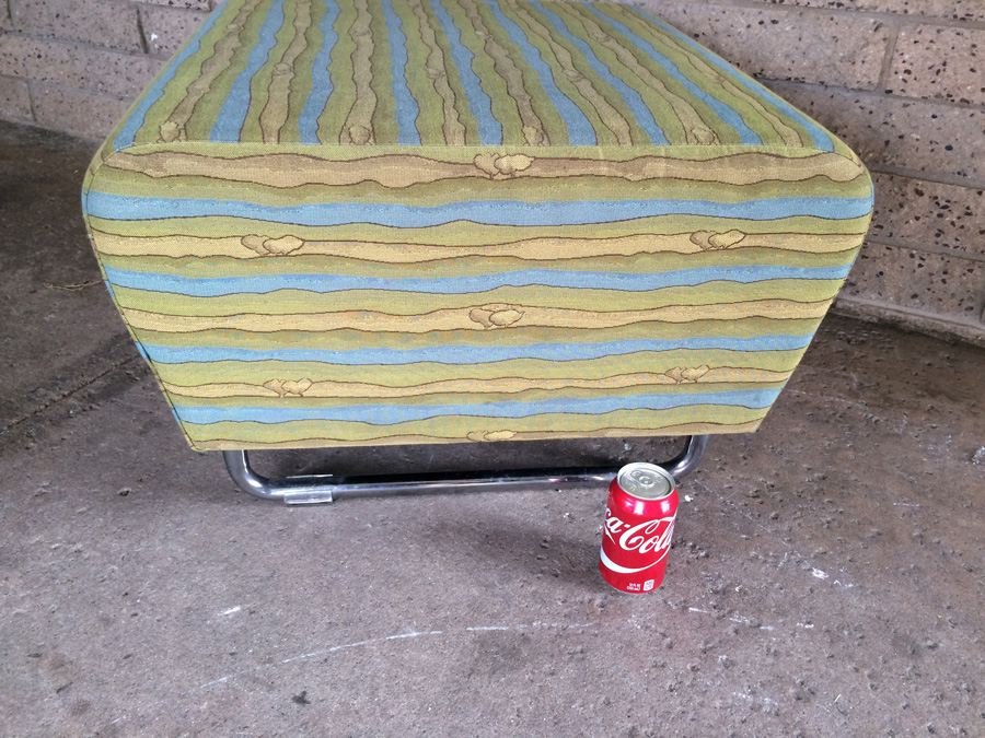 Modern KI HUB Modular Chair with Bent Chrome Legs [Photo 6]