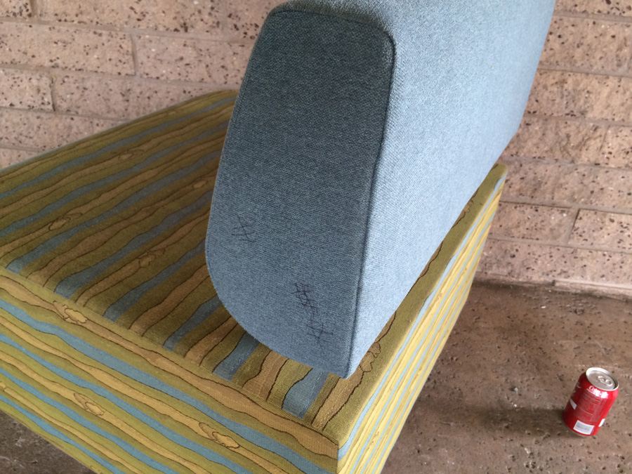 Modern KI HUB Modular Chair with Bent Chrome Legs [Photo 8]