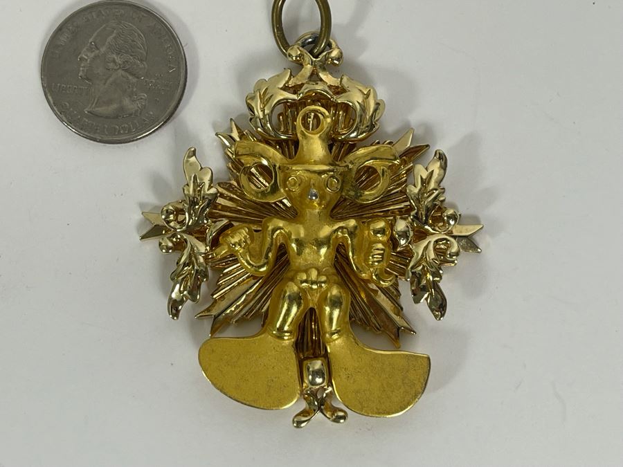 Signed Nettie Rosenstein Costume Jewelry Pendant 2.25W X 2.5H [Photo 3]