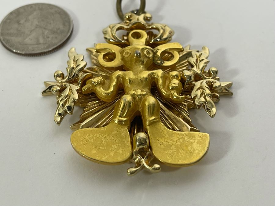 Signed Nettie Rosenstein Costume Jewelry Pendant 2.25W X 2.5H [Photo 5]