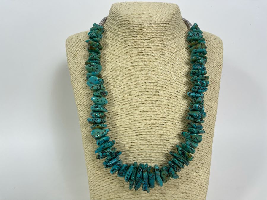 JUST ADDED - 23' Turquoise Necklace [Photo 2]
