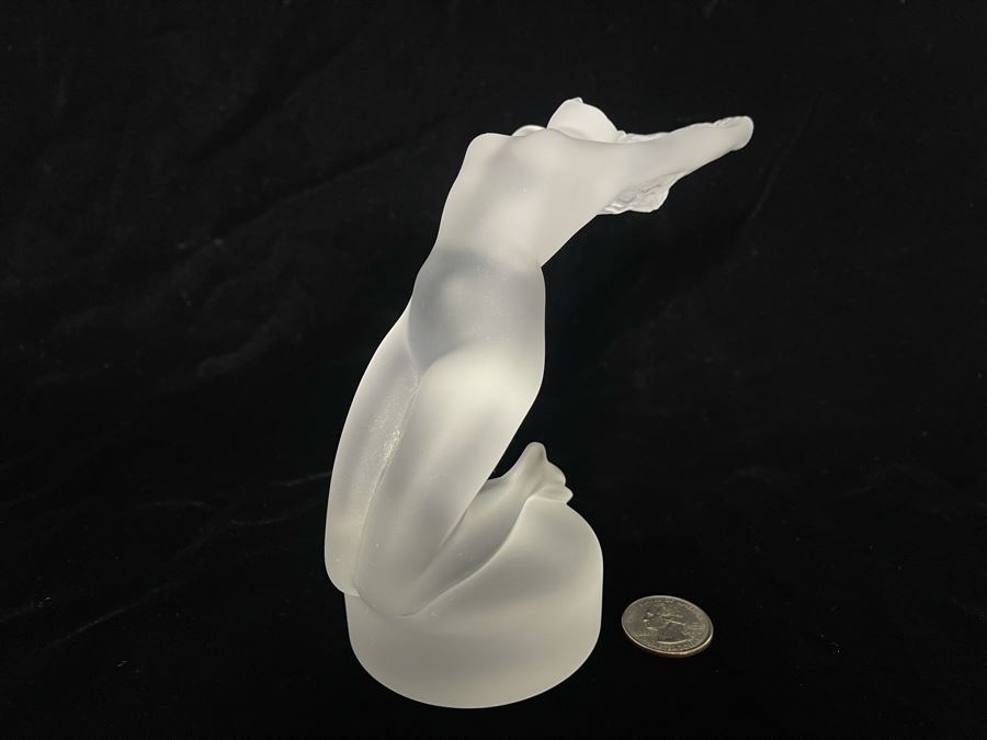 Signed Lalique France Crystal Nude Sculpture 6W X 3D X 5H [Photo 5]