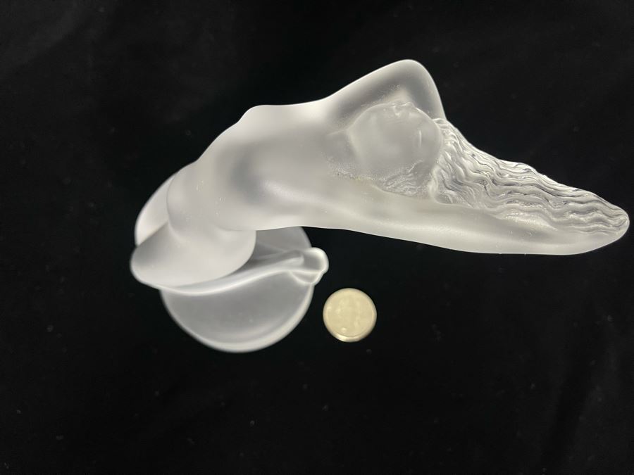 Signed Lalique France Crystal Nude Sculpture 6W X 3D X 5H [Photo 4]
