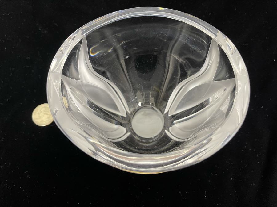 Signed Lalique France Crystal Bowl 5.5W X 4H [Photo 7]