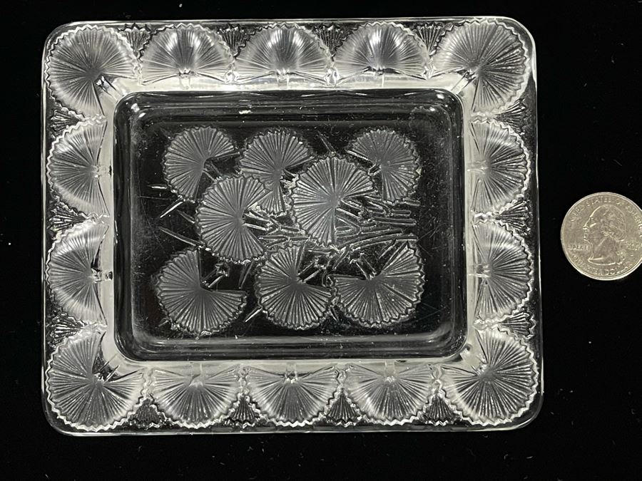 Signed Lalique France Crystal Trinket Dish Tray 5 X 4.25 [Photo 3]