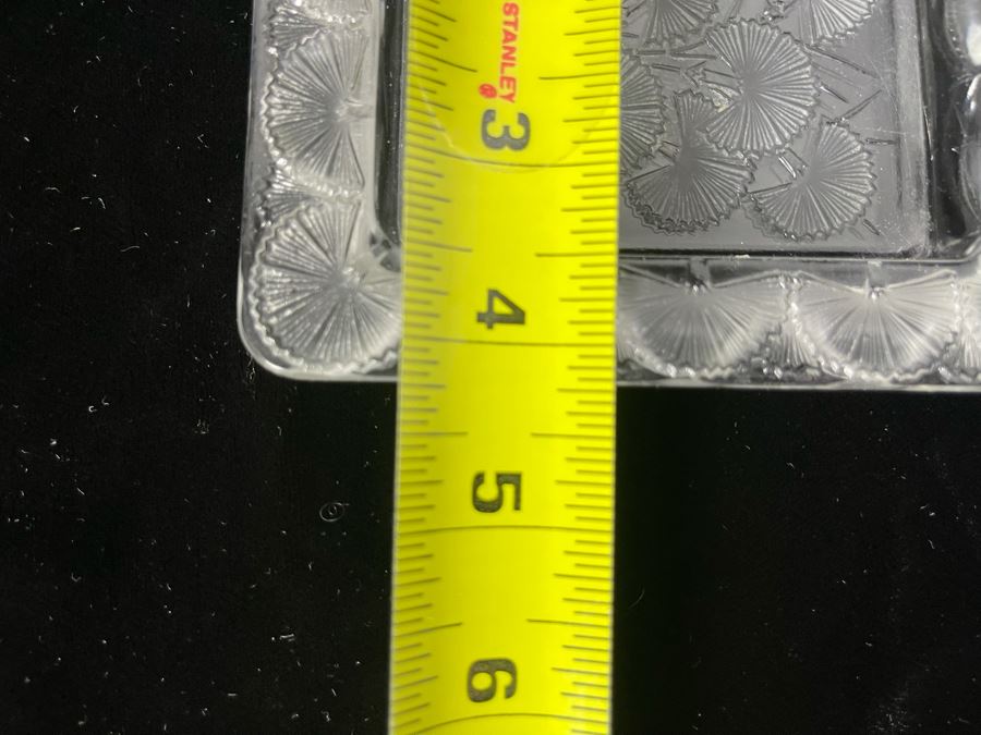 Signed Lalique France Crystal Trinket Dish Tray 5 X 4.25 [Photo 11]