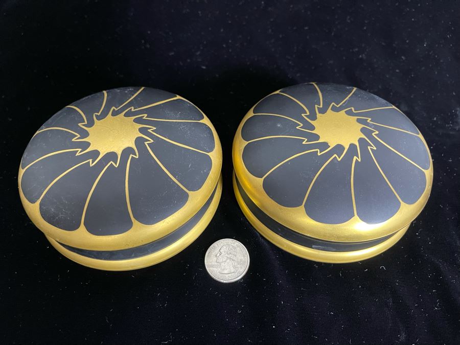 JUST ADDED - Pair Of Vintage DeVilbiss Lidded Powder Jars 4.25R [Photo 2]