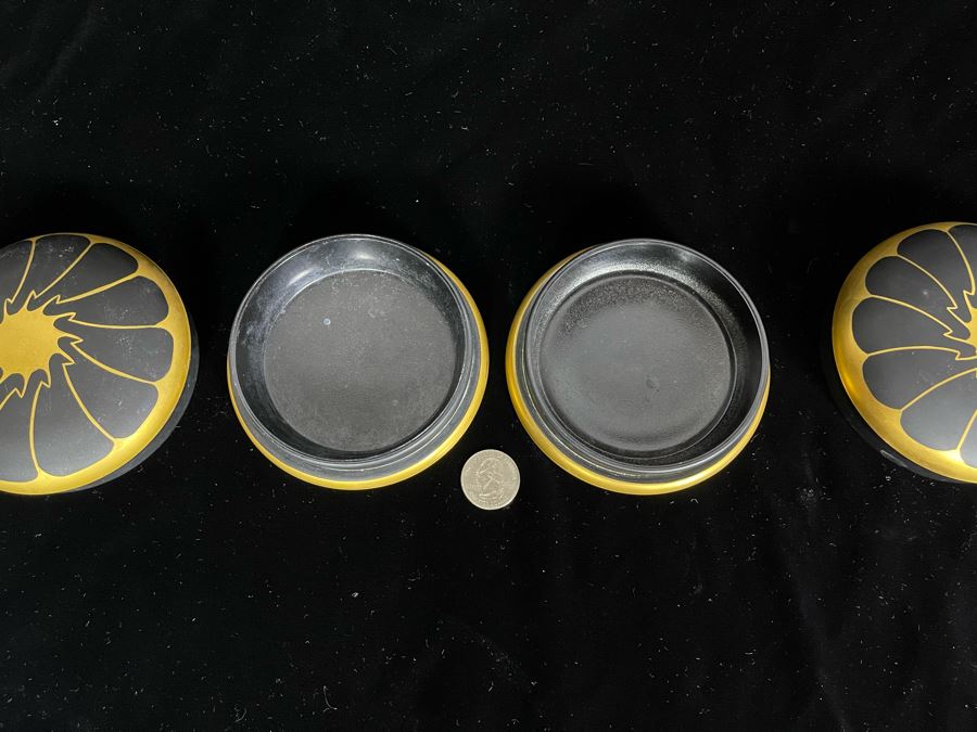 JUST ADDED - Pair Of Vintage DeVilbiss Lidded Powder Jars 4.25R [Photo 6]