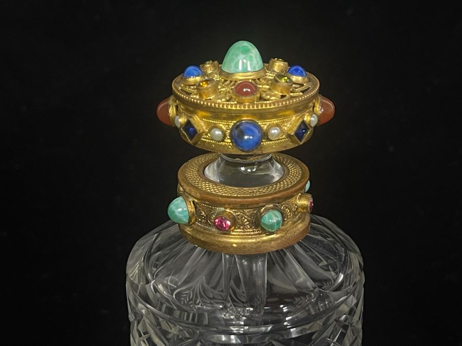 Antique Austrian Jeweled Etched Crystal Perfume Bottle (Tip Of Glass Stopper Is Chipped - See Second Photo) 5H [Photo 11]