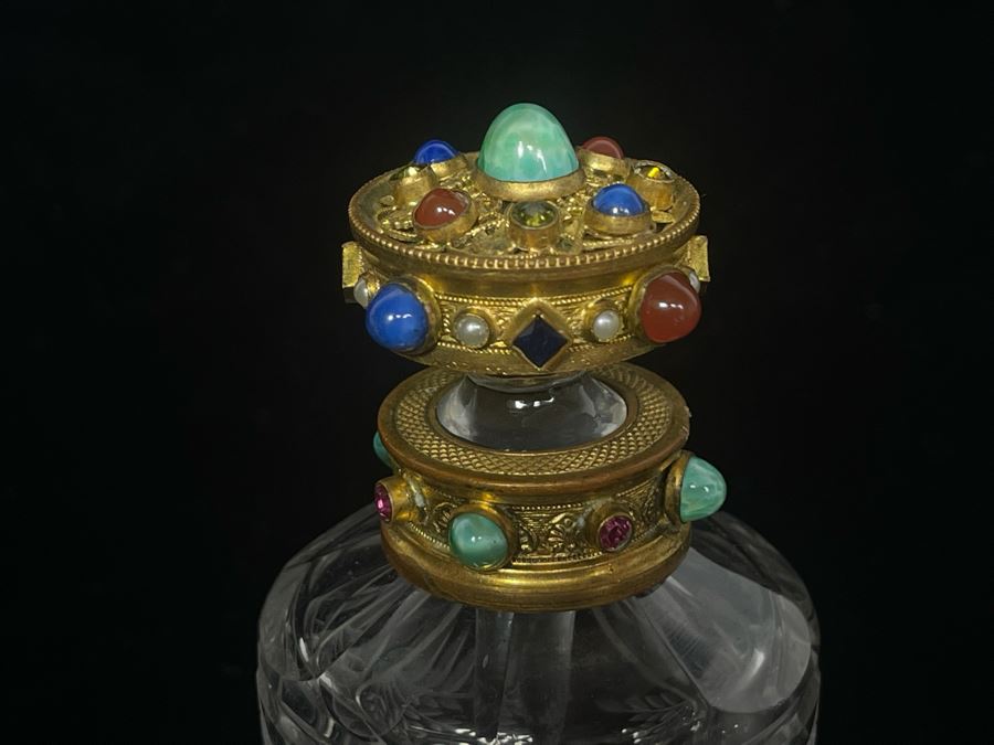 Antique Austrian Jeweled Etched Crystal Perfume Bottle (Tip Of Glass Stopper Is Chipped - See Second Photo) 5H [Photo 13]