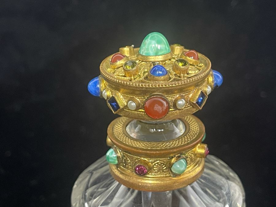 Antique Austrian Jeweled Etched Crystal Perfume Bottle (Tip Of Glass Stopper Is Chipped - See Second Photo) 5H [Photo 8]