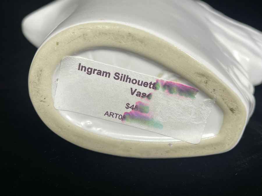 JUST ADDED - Ingram Silhouette Face Vase 10H [Photo 8]