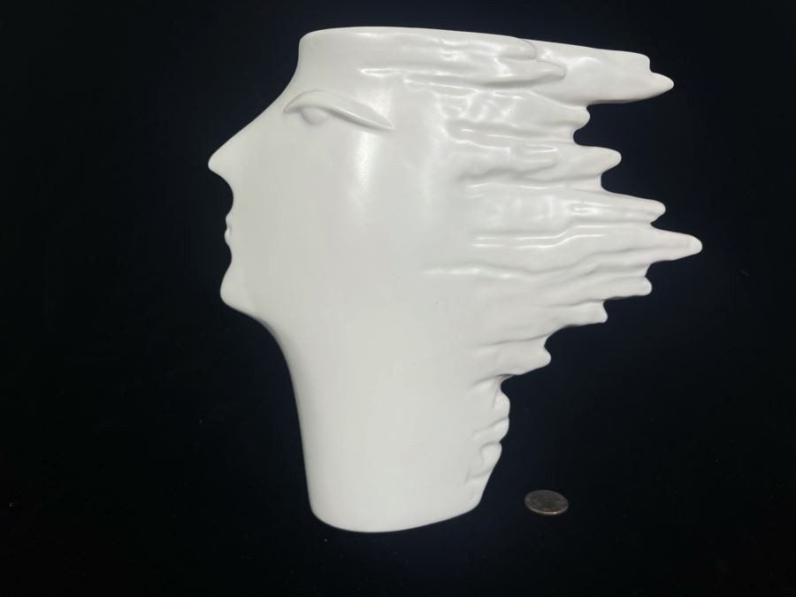 JUST ADDED - Ingram Silhouette Face Vase 10H [Photo 1]