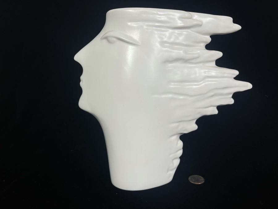 JUST ADDED - Ingram Silhouette Face Vase 10H [Photo 2]