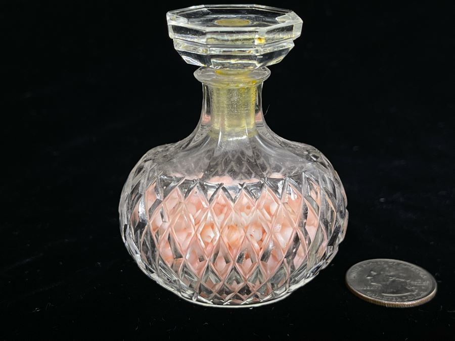 JUST ADDED - Lalique Perfume Bottle For Nina Ricci Capricci 3H [Photo 1]