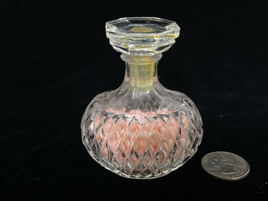 JUST ADDED - Lalique Perfume Bottle For Nina Ricci Capricci 3H [Photo 2]
