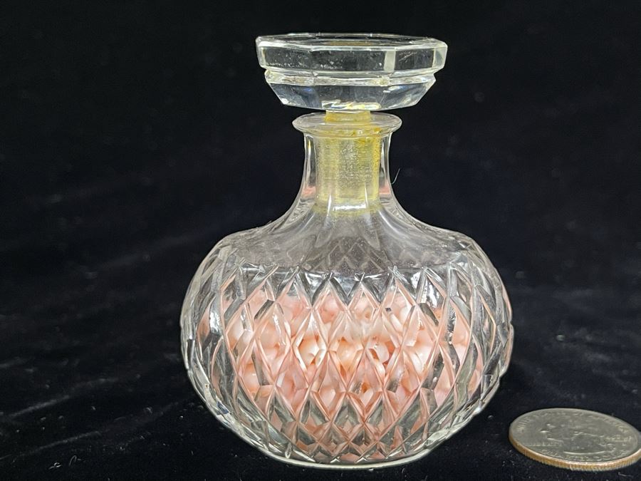 JUST ADDED - Lalique Perfume Bottle For Nina Ricci Capricci 3H [Photo 4]