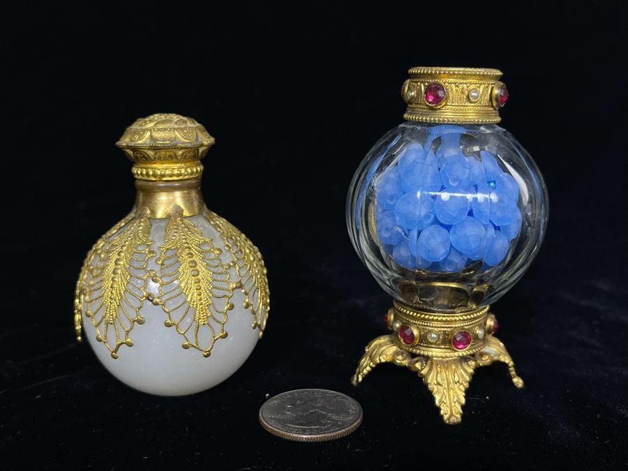 JUST ADDED - Pair Of Ornate Bottles 2.5H, 3.5H [Photo 2]