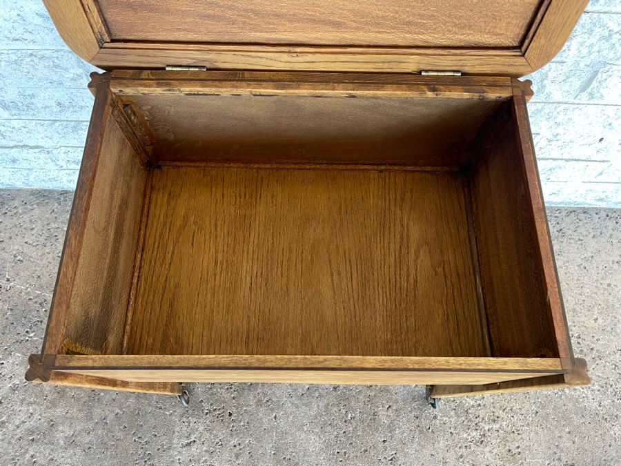 JUST ADDED - Antique 1910 Oak Tea Cart On Casters 24.5W X 17D X 24.5H [Photo 6]