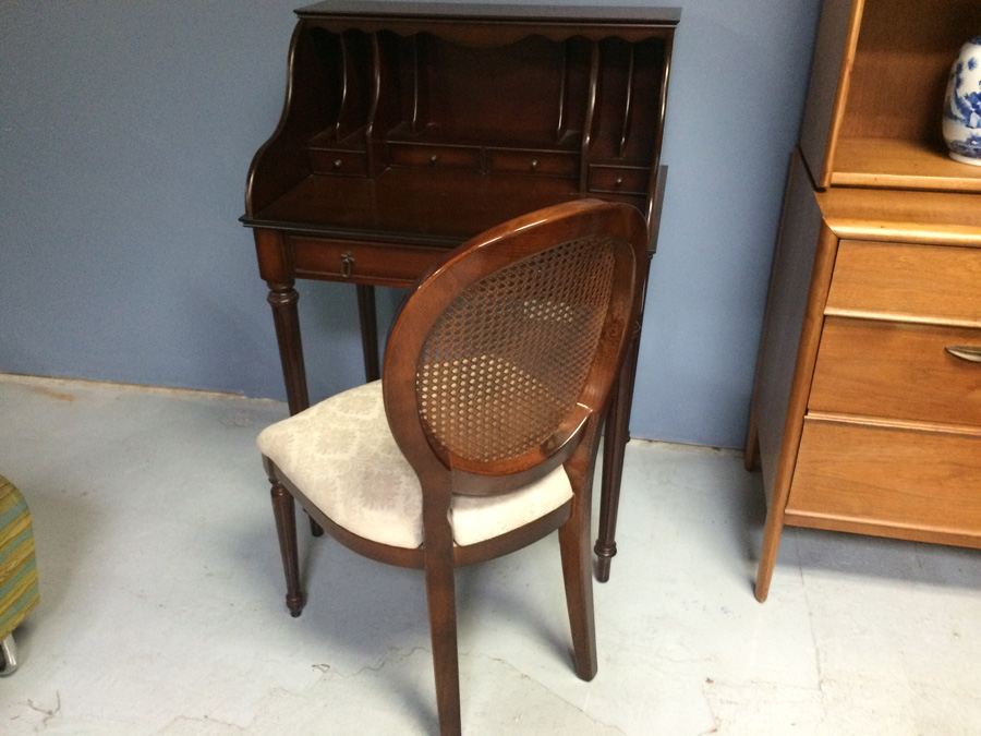 Bombay Secretary Desk with Chair [Photo 1]