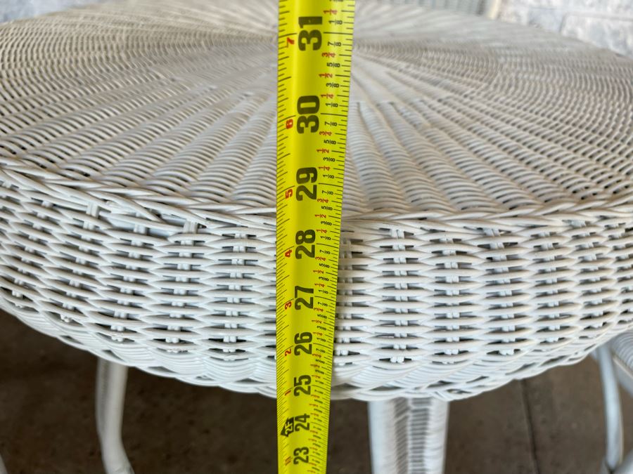 JUST ADDED - White Painted Wicker Round Table 29.5R X 28.5H With Four White Wicker Chairs [Photo 11]