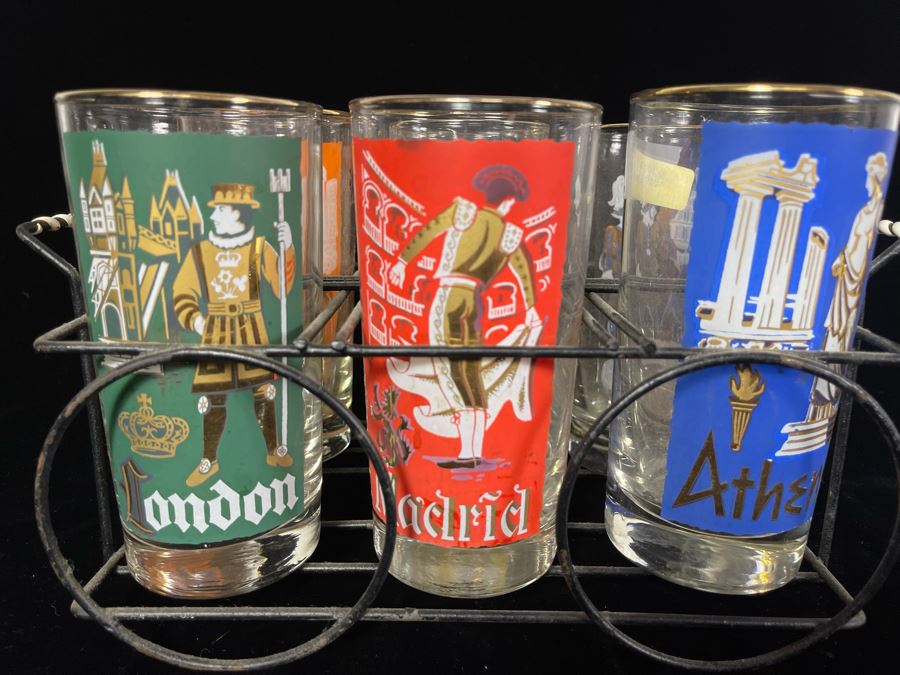 JUST ADDED - 1950s Glasses With Metal Caddy [Photo 3]