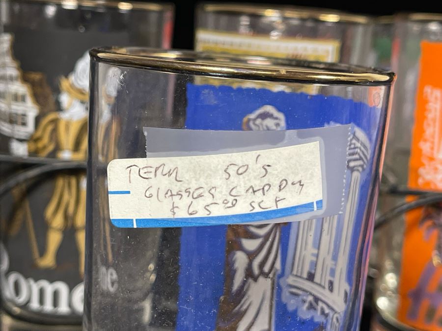 JUST ADDED - 1950s Glasses With Metal Caddy [Photo 5]