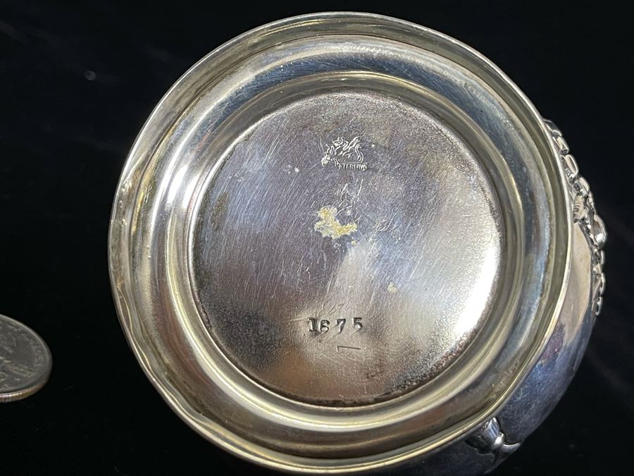 JUST ADDED - Repousse Sterling Silver Bottle 3.5H 85.9g [Photo 5]