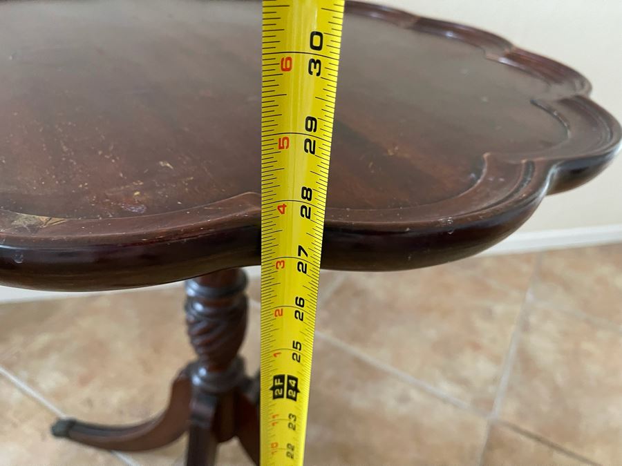 Brandt Furniture Mahogany Pedestal Table 26W X 28H [Photo 8]