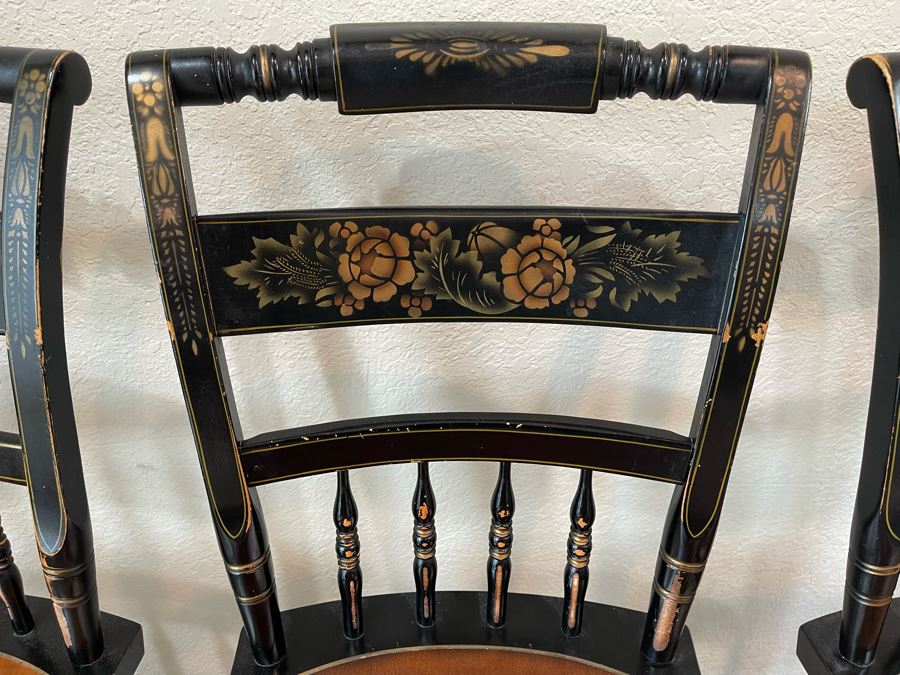 Set Of Four Signed L. Hitchcock Black And Gold Stenciled Chairs [Photo 6]