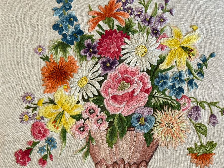 Framed Vintage Still Life Needlepoint Embroidery 20 X 24 [Photo 4]