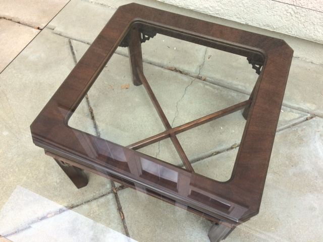 Lane Furniture Coffee Table with Glass Top [Photo 7]