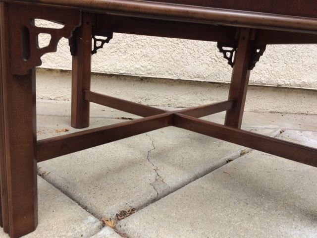 Lane Furniture Coffee Table with Glass Top [Photo 6]