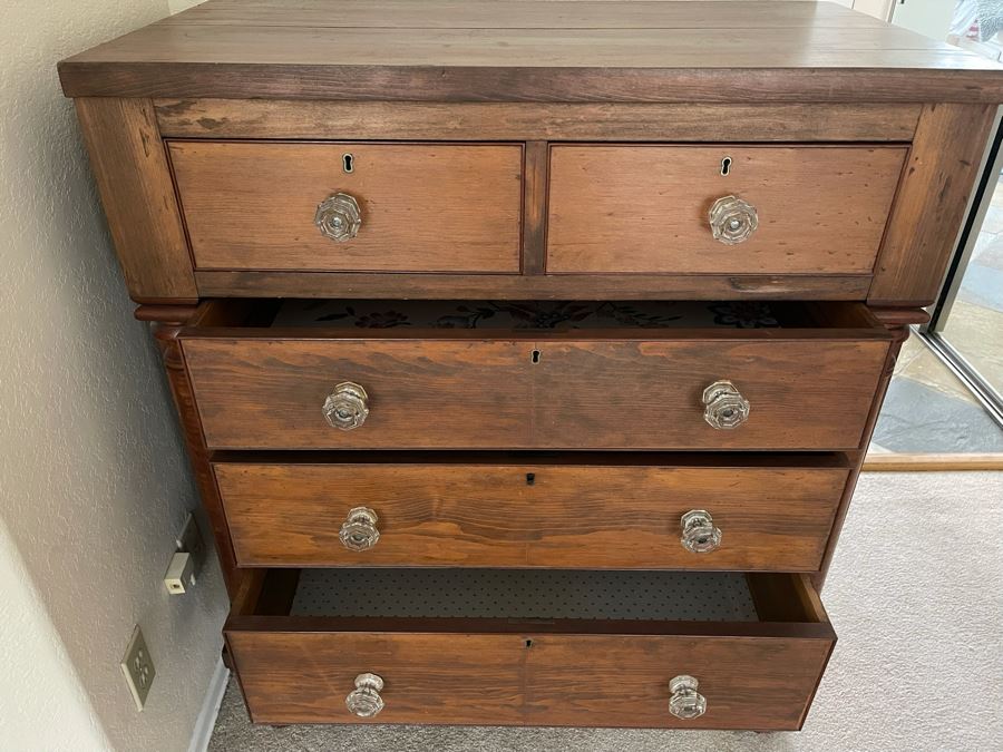 Vintage Wooden 5-Drawer Lockable Chest Of Drawers Dresser 40W X 23D X 47H [Photo 10]
