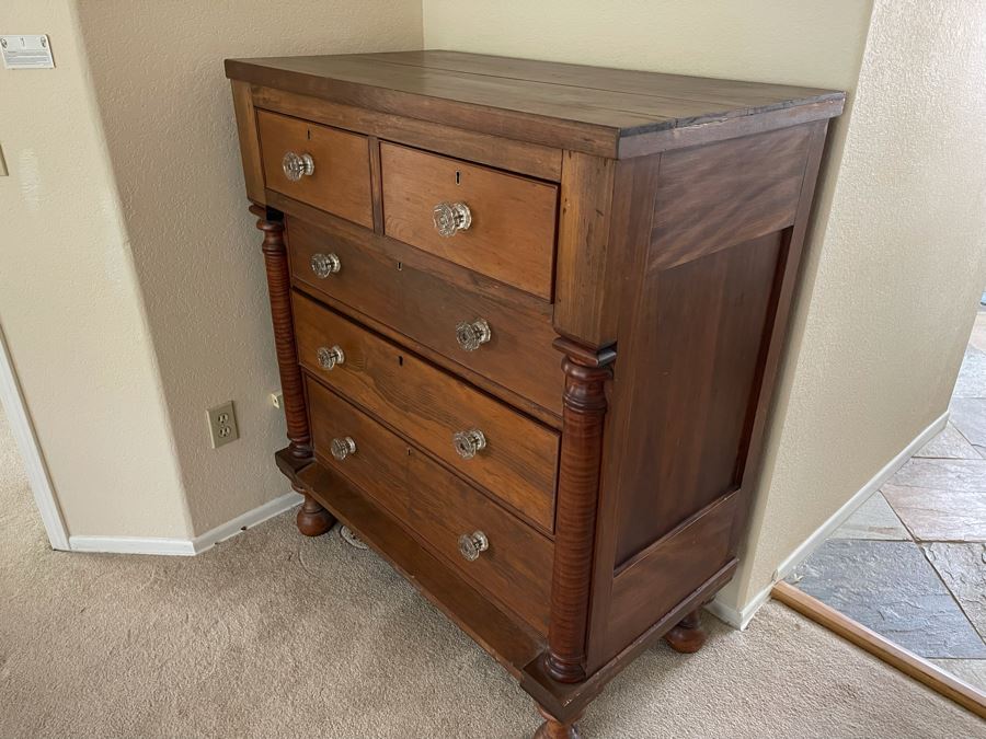 Vintage Wooden 5-Drawer Lockable Chest Of Drawers Dresser 40W X 23D X 47H [Photo 5]