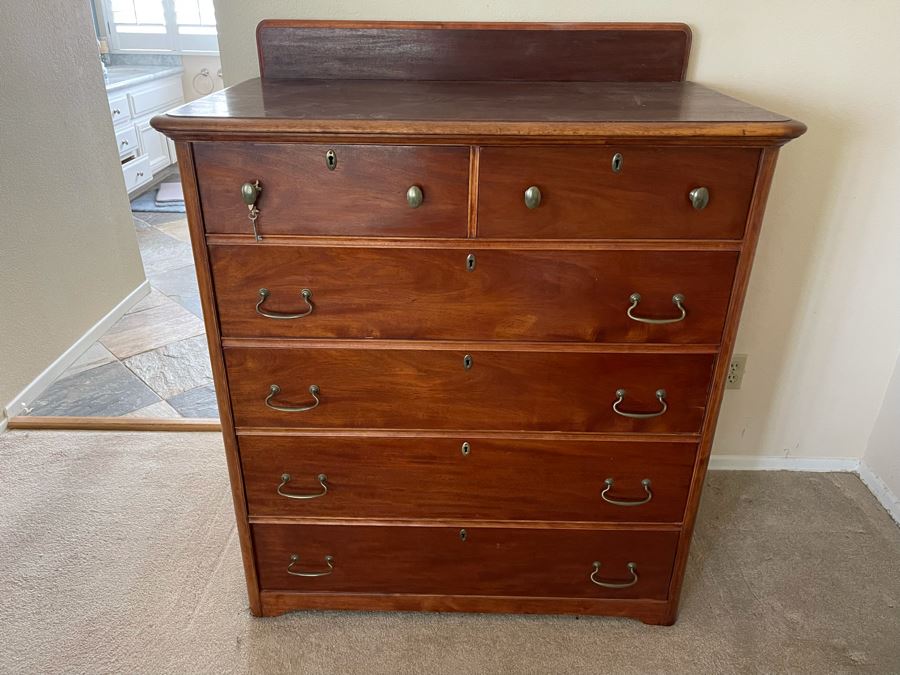 Vintage Wooden Lockable 6-Drawer Chest Of Drawers Dresser 42W X 24D X 50H [Photo 3]