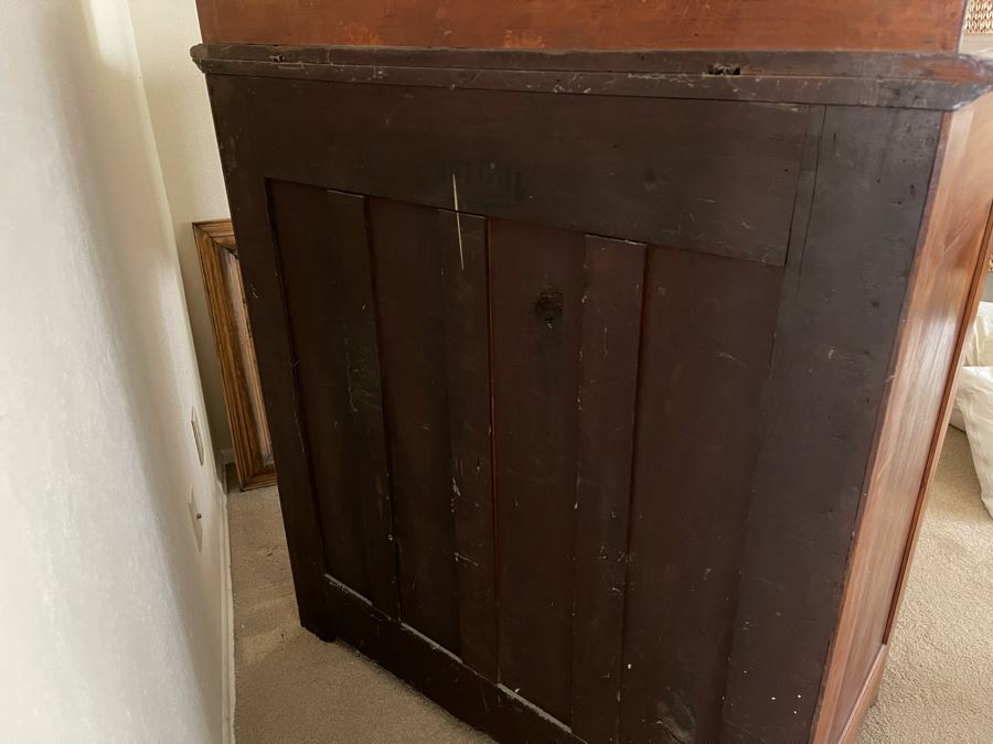 Vintage Wooden Lockable 6-Drawer Chest Of Drawers Dresser 42W X 24D X 50H [Photo 19]