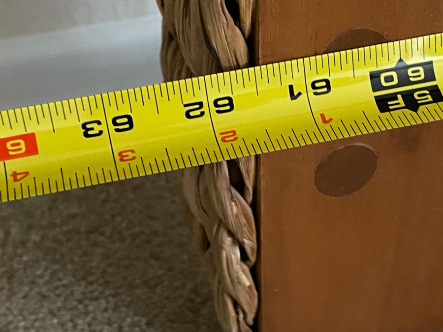 Pottery Barn Seagrass Queen Headboard 62W X 56H [Photo 7]